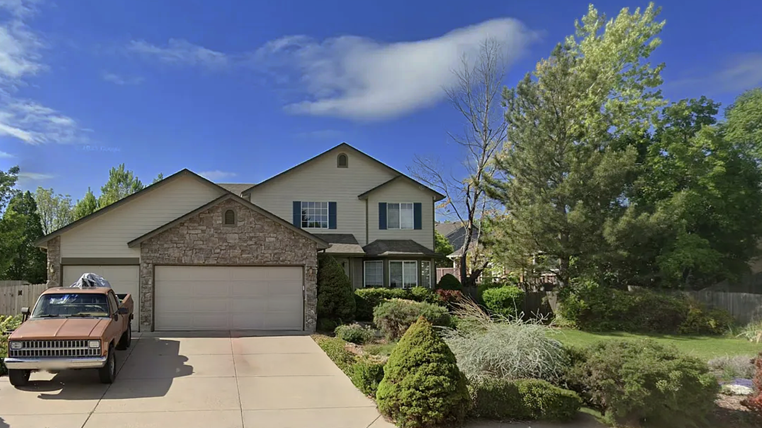 Property main image
