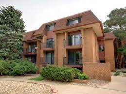 1065 University Avenue